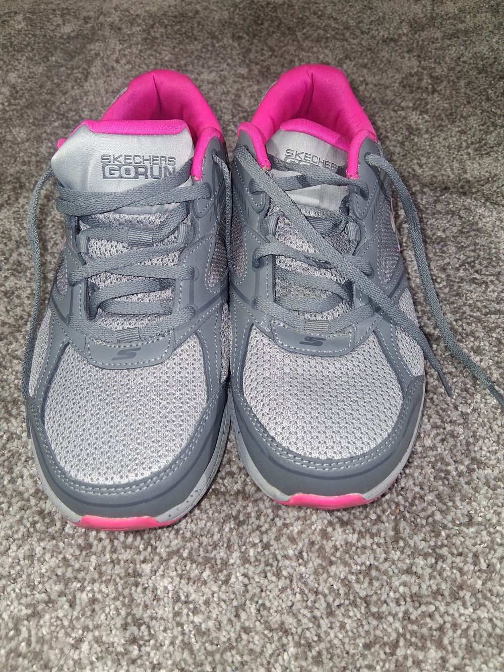 Skechers GO Run Women's Gray with Pink Trim Athletic Sneakers